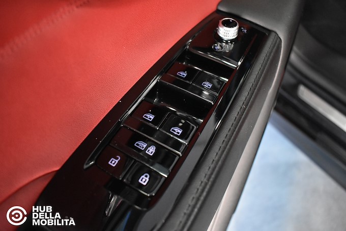 MASERATI Grecale MHEV 300 CV AWD GT